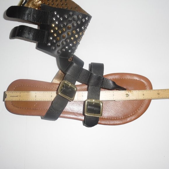 Cynthia Vincent Studded Buckle Black Leather Gladiator Ankle Flats Sandal 7.5 - Picture 9 of 10